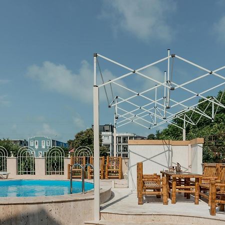 Guest House Sofia Кобулети Екстериор снимка