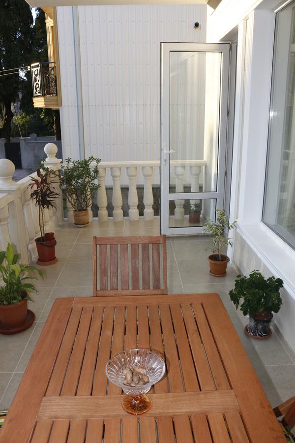 Guest House Sofia Кобулети Екстериор снимка
